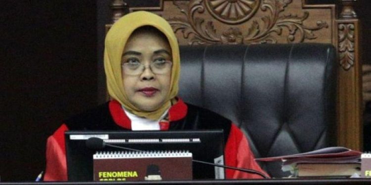 Pendidikan Gratis di Sekolah Negeri dan Swasta Menurut MK Ketok Palu