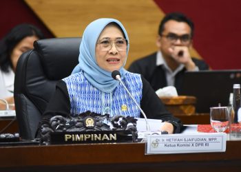 Dukung Sekolah Gratis SD dan SMP Setelah Putusan MK oleh Hetifah Sjaifudian