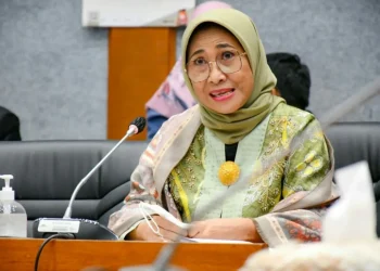 Evaluasi Jam Masuk Sekolah dan Jam Malam Siswa di Jawa Barat oleh DPR