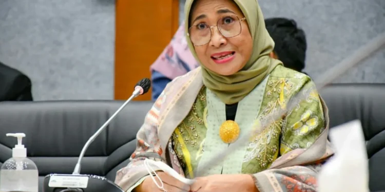 Evaluasi Jam Masuk Sekolah dan Jam Malam Siswa di Jawa Barat oleh DPR
