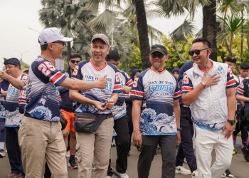 Ribuan Pelaut Meriahkan Fun Walk Hari Pelaut Sedunia di Ancol