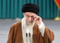 Khamenei Tegas Tidak Akan Menyerah dalam Kondisi Apapun