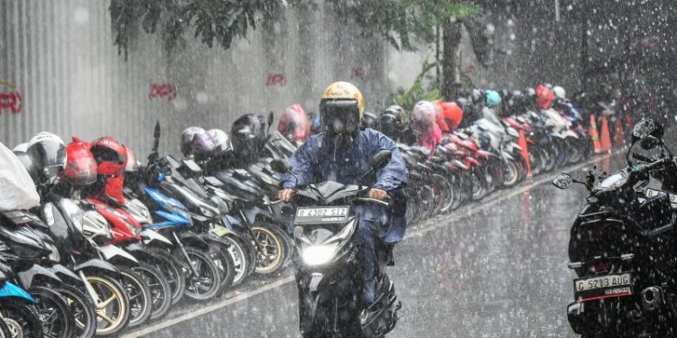 Peringatan Dini BMKG untuk Berbagai Kota Besar di Indonesia