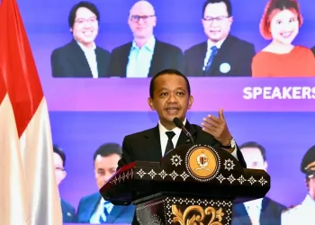 Kekhawatiran Bahlil Saat Harga Minyak Mencapai 70 Dolar AS per Barel