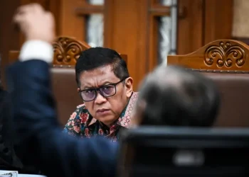 Hasto Jelaskan Pertemuan Djan Faridz dengan Ketua MA, Harun Masiku Disebut Hadir