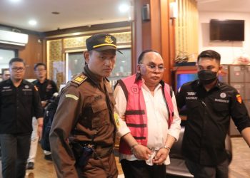 Ismail Thomas Terlibat Dugaan Korupsi IUP di Kubar, Kasusnya Berlanjut di Kejagung