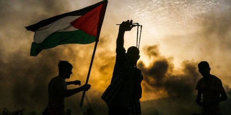 Aksi Long March Serukan Hentikan Genosida di Palestina
