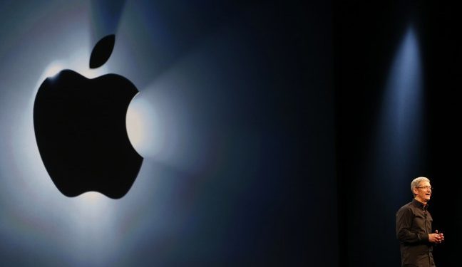 Pertimbangan Apple untuk Menggunakan AI dari OpenAI dan Anthropic