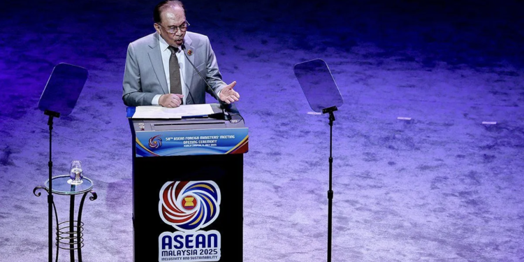 Sekretaris Politik Anwar Ibrahim Anggap Rencana Protes Turun Anwar Hanya Manuver Politik