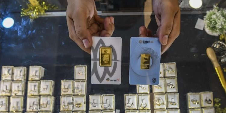 Harga Emas Mengalami Penurunan Kompak