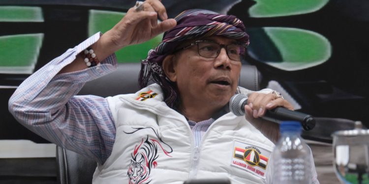 Hinca Pandjaitan Minta Menteri Kesehatan Mundur karena Gagal Penelitian Ganja Medis