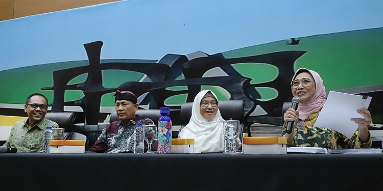DPR Dengar Aspirasi Rakyat untuk Revisi Pendidikan Nasional demi Keadilan dan Masa Depan