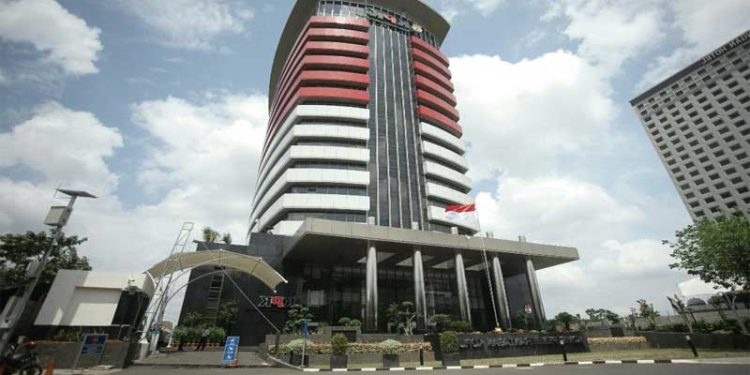 Kata KPK tentang Khofifah dan Ridwan Kamil yang Belum Diperiksa