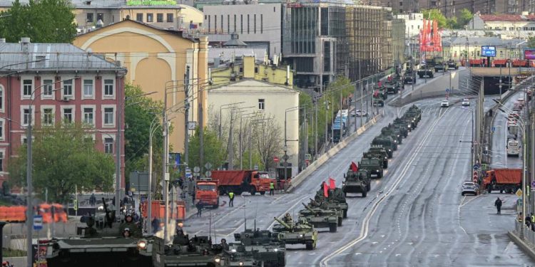Rusia Menanggapi Ultimatum dan Melanjutkan Invasi Militer di Ukraina