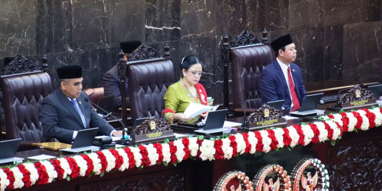 Puan Maharani Soroti Fenomena Kabur Aja Dulu dan Indonesia Gelap, Sindiran Rakyat untuk Pemerintah