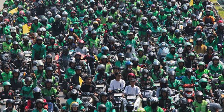 Kota Dikuasai Klakson: Ribuan Ojol Bersatu untuk Affan