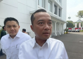 Presiden Prabowo Hormati Proses Hukum OTT Wamenaker Menurut Mensesneg