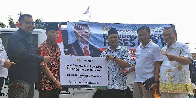 Salurkan Mobil Tanggap Bencana Saat Reses