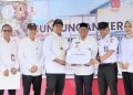 Wamen Viva Yoga Salurkan Bantuan 4,8 Miliar untuk Batola