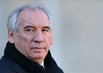 PM Prancis Mundur Setelah Gagal Pertahankan Mosi Percaya di Majelis Nasional