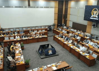 Pecat Anggota DPR Yang Pongah Bukan Nonaktif Untuk Redakan Emosi Publik