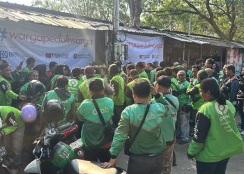 Eks Aktivis 98 Resolution Network Bagikan Sembako Setiap Minggu