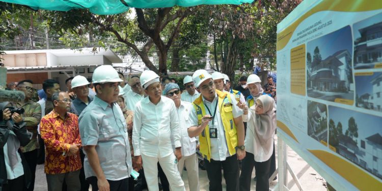 Renovasi Mess yang Terbakar, Ketua MPR dan Gubernur Jabar Bangun Kembali Semangat