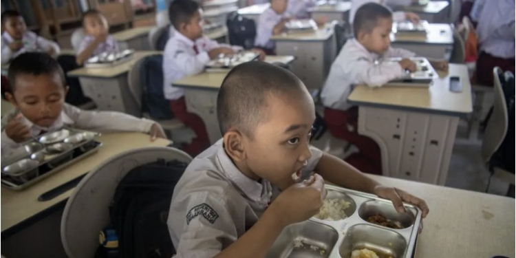 1 Tahun Pemerintahan: Catatan Perbaikan dalam Program Kesehatan