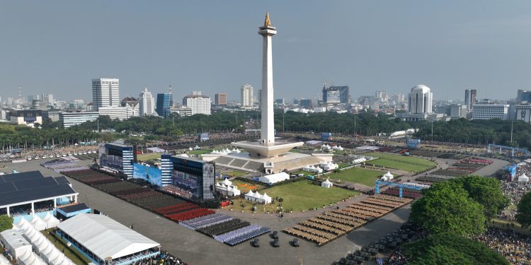 Kualitas Udara Jakarta Buruk, Warga Diminta Menggunakan Masker