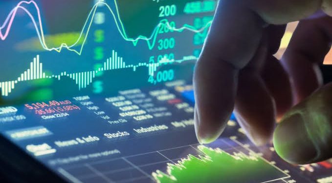IHSG Menguat Sementara Nilai Rupiah Melemah Hari Ini