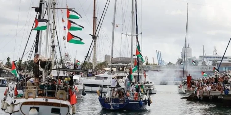 11 Kapal Menuju Gaza Tantang Blokade Israel