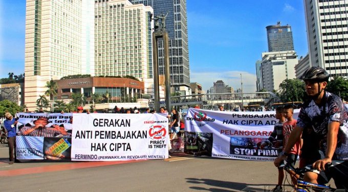 Kerugian Pembajakan Film Mencapai Puluhan Triliun Setiap Tahun di Tiktok