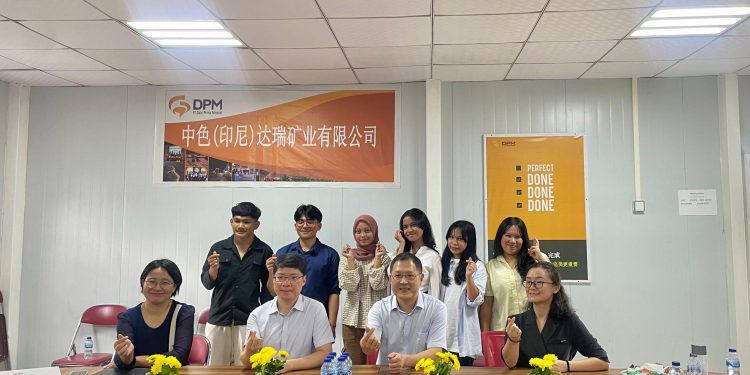 Enam Penerima Beasiswa Asal Dairi Berangkat ke China Tahun Depan
