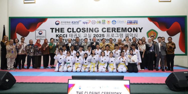 Wakil Wali Kota Bekasi Apresiasi Peserta Taekwondo Kelas 2025