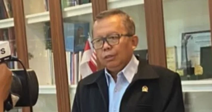 Aliansi Pemerhati Konstitusi Laporkan Dugaan Ijazah Doktor Palsu Hakim MK ke Bareskrim
