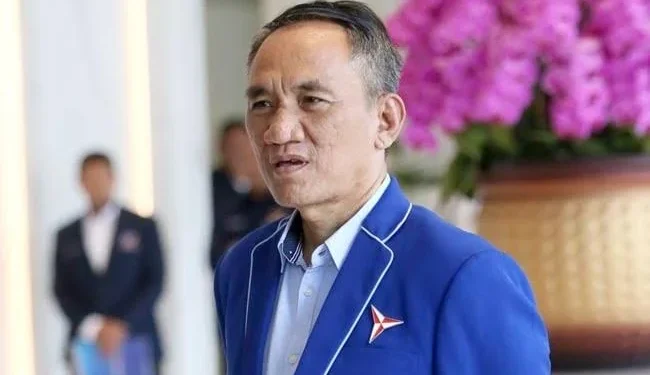 Andi Arief dan 34 Tokoh Nasional Menolak Gelar Pahlawan untuk Soeharto
