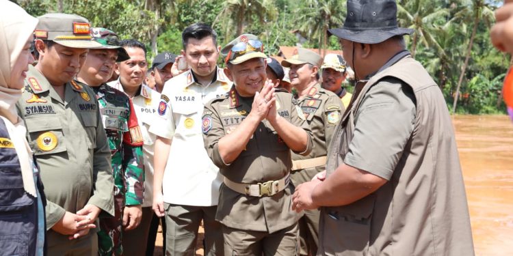 Longsor di Cilacap: Mendagri Pastikan Penanganan Terkoordinasi