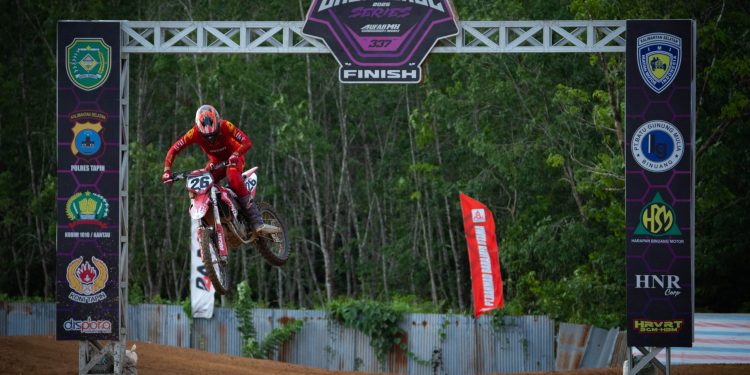 Tim MX Indonesia Tampil Impresif di Kejuaraan GTX Kalimantan Selatan