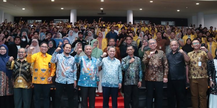 Galang Rp918 Juta untuk Korban Bencana di Sumatera dan Palestina oleh AVI Humanity