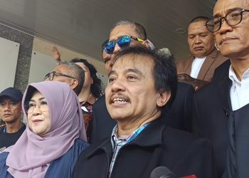 Hasil Gelar Perkara Ijazah Roy Suryo Cs Dikenakan Enam Pasal Tetap Yakin Ijazah Palsu