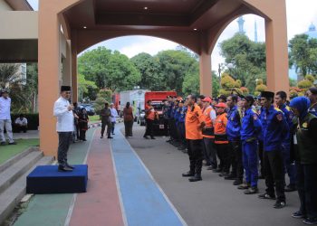 Kolaborasi Misi Kemanusiaan, Tim Gabungan Pemkot dan Masyarakat Berangkat ke Sumatera