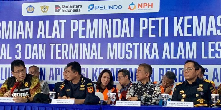 Purbaya Tolak Balpres Ilegal Sebagai Bantuan: “Lebih Baik Barang Baru!”