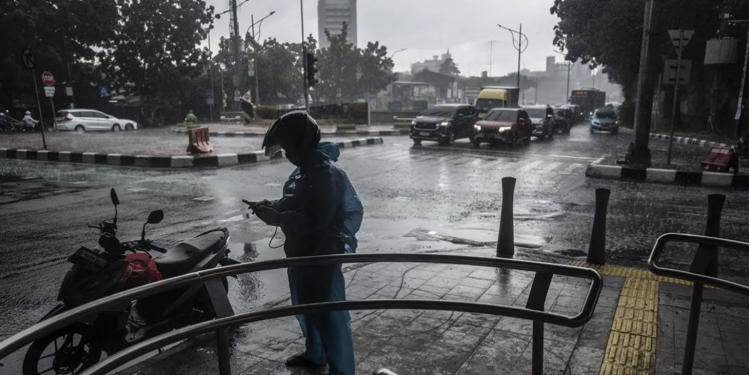 Jakarta Diprakirakan Akan Dilanda Hujan Hingga Sore Hari Menurut BMKG