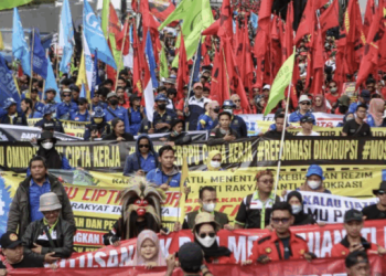 Protes Buruh UMP 2026, DPR Ingatkan Pemerintah soal Kesejahteraan Pekerja