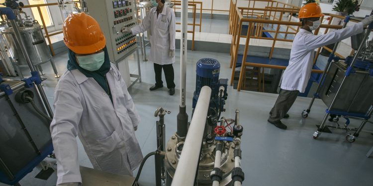 Target ESDM Pembangkit Listrik Tenaga Nuklir Pertama Beroperasi Tahun 2032