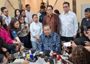 IHSG Terjun Bebas, Komisi XI Anggap Mundurnya Dirut BEI Tindakan Bijak