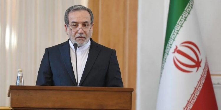 Iran Menolak Keras Campur Tangan Trump dalam Urusan Internalnya
