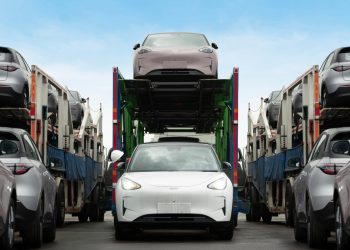 Geely Kirim 1000 Unit EX2 ke Diler Untuk Percepat Penyerahan Mobil Listrik ke Konsumen