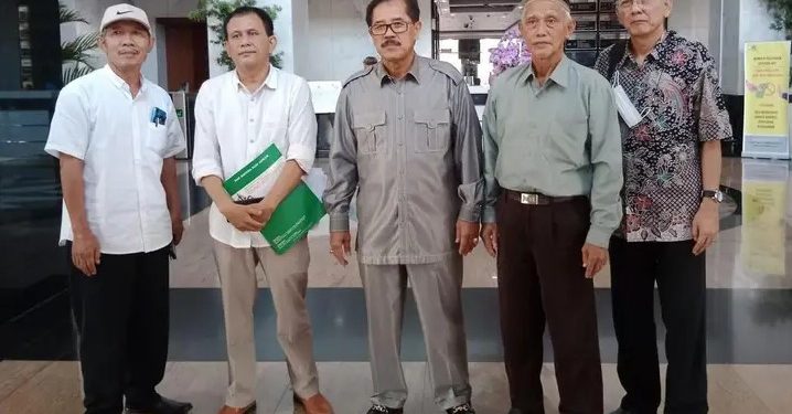 Eksekusi Putusan Inkracht Tertunda 17 Tahun, Ratusan Keluarga Ahli Waris Surat Menkeu