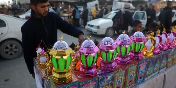 Ramadan Kelabu di Palestina: Gaza dan Tepi Barat Hadapi Bulan Suci dengan Kekerasan dan Pembatasan